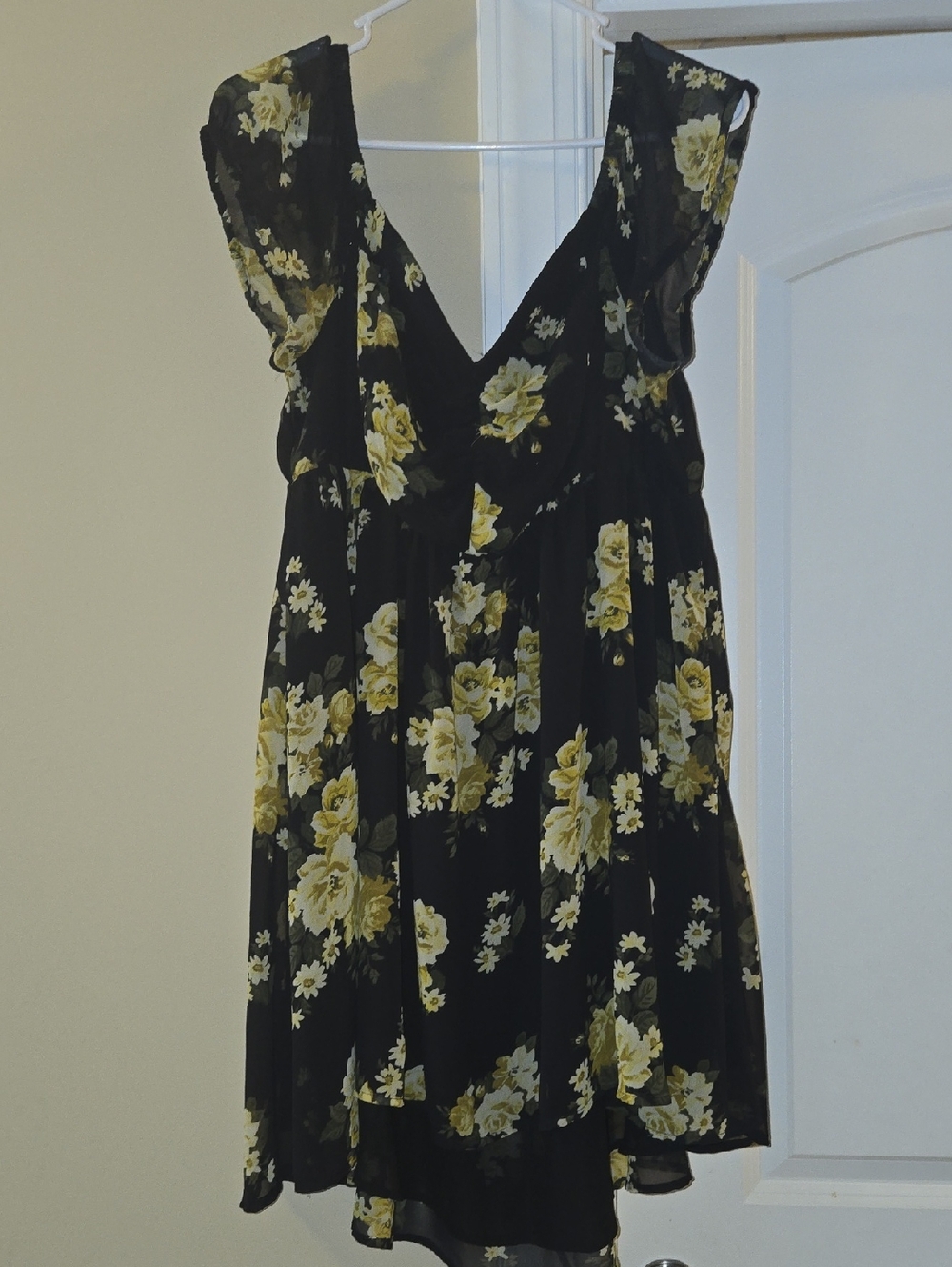 torrid Black Floral V-Neck Flutter Sleeve Blouse with Yellow Roses